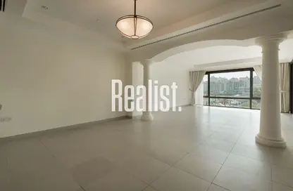 Townhouse - 2 Bedrooms - 3 Bathrooms for rent in West Porto Drive - Porto Arabia - The Pearl Island - Doha