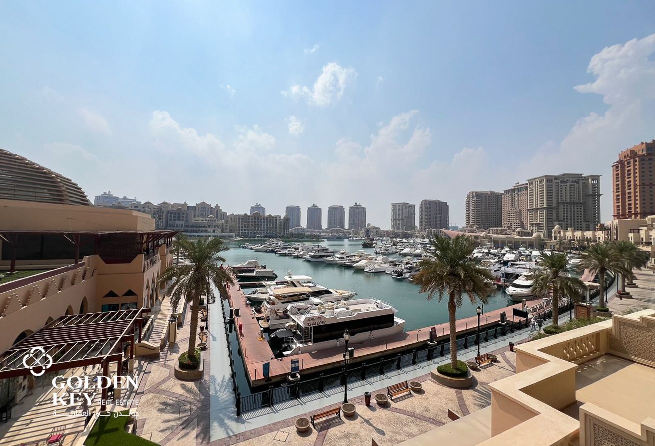 Townhouse |Semi-Furnished 2BR+Balcony |Marina View