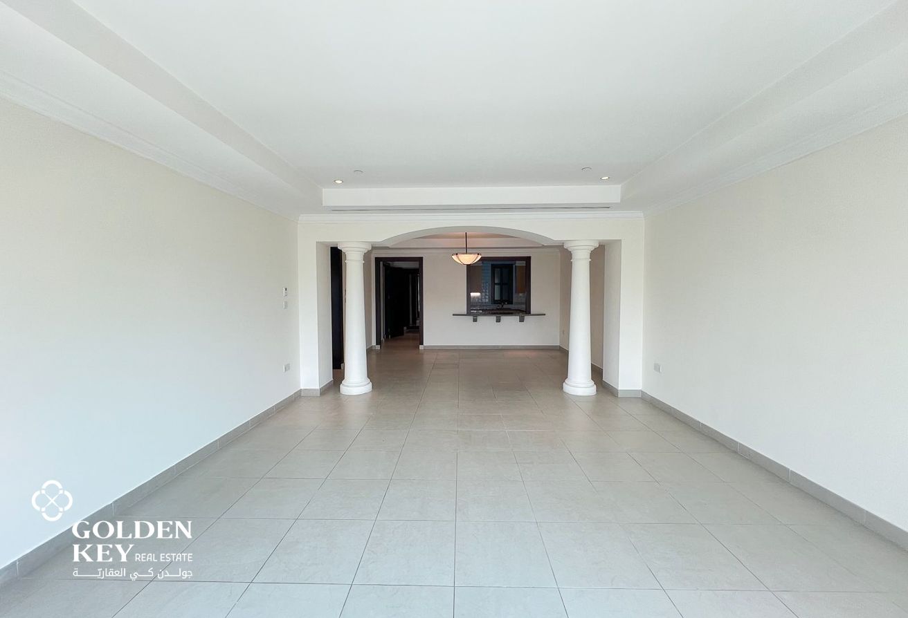 Townhouse |Semi-Furnished 2BR+Balcony |Marina View