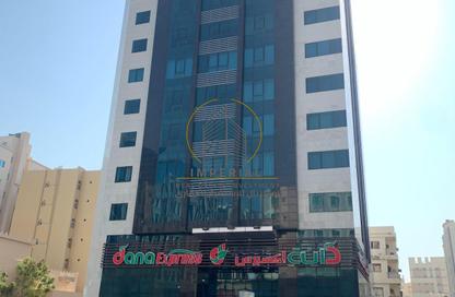Apartment - 2 Bedrooms - 3 Bathrooms for rent in Hiteen Street - Al Muntazah - Doha