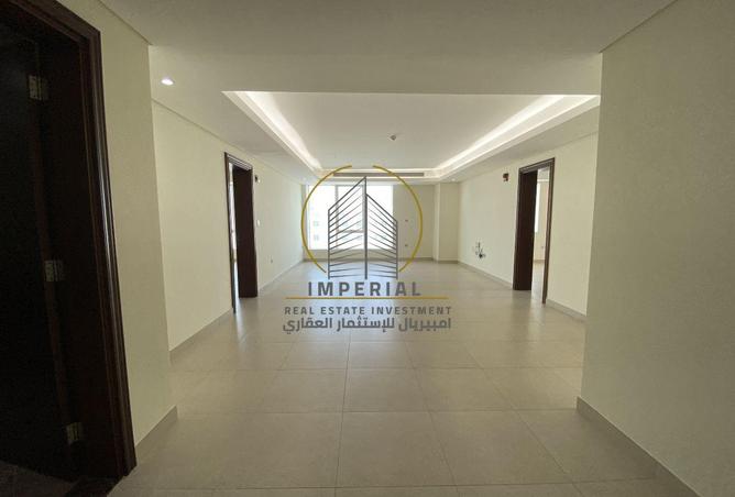 953284 - Property Image 2