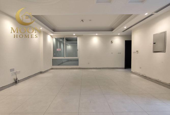 953527 - Property Main Image