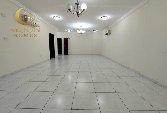 953524 - Property Image 2