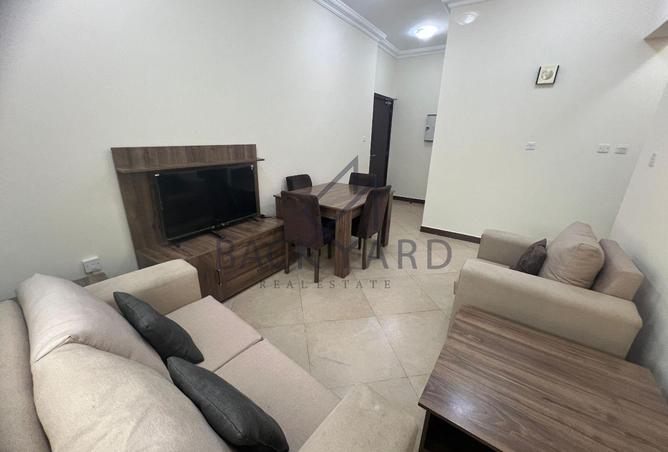 953574 - Property Image 2