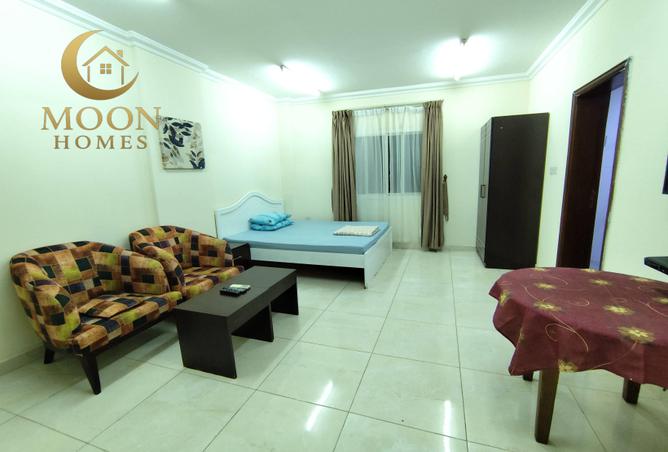 953523 - Property Image 2