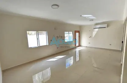 Villa - 4 Bedrooms - 4 Bathrooms for rent in New Salata - Salata - Doha