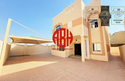 Compound - 5 Bedrooms - 5 Bathrooms for rent in Umm Al Seneem Street - Ain Khaled - Doha