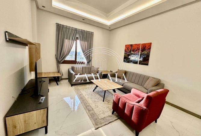 954121 - Property Main Image