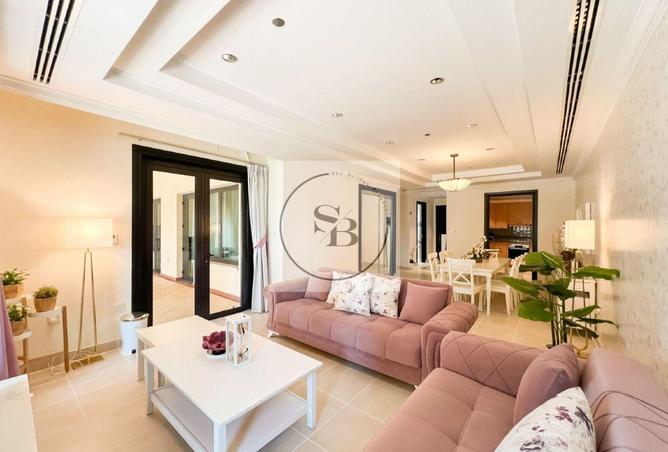 954231 - Property Image 2