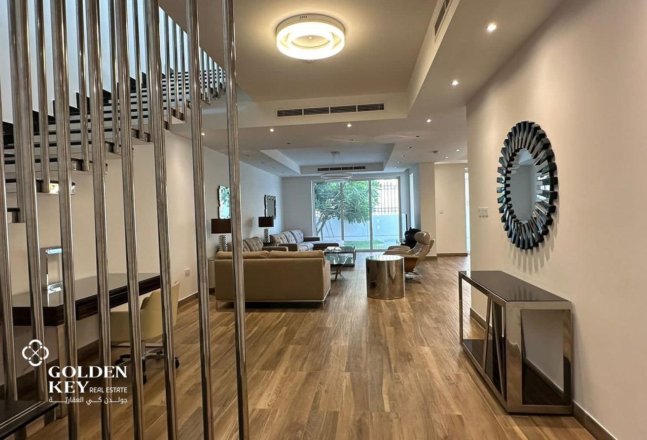 Luxury 4BR+Maid Villa with Pool | Bills Included