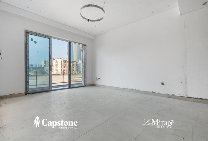 954577 - Property Image 3