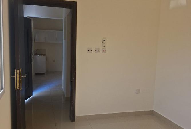 955073 - Property Image 2