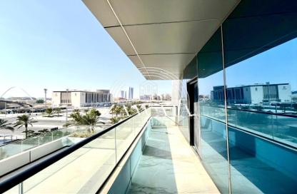Apartment - 2 Bedrooms - 3 Bathrooms for rent in Lusail Marina Heights - Marina District - Lusail