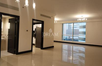 Apartment - 2 Bedrooms - 3 Bathrooms for rent in West Bay - West Bay - Doha