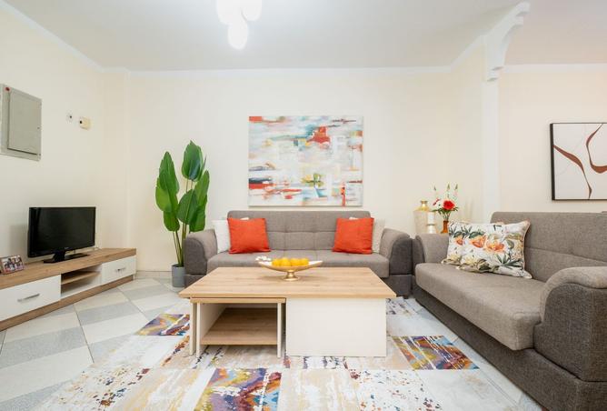 955634 - Property Main Image