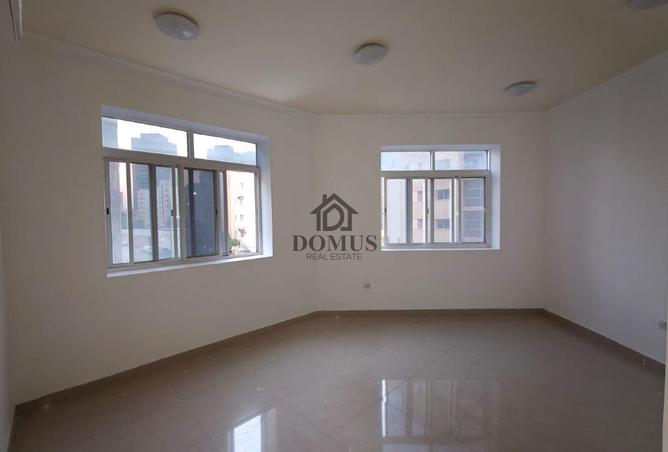 955850 - Property Main Image