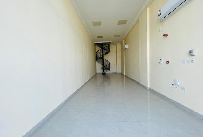 955881 - Property Image 2