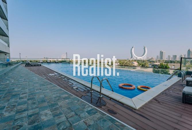 956022 - Property Image 2