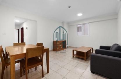 Apartment - 3 Bedrooms - 2 Bathrooms for rent in Al Sadd Road - Al Sadd - Doha