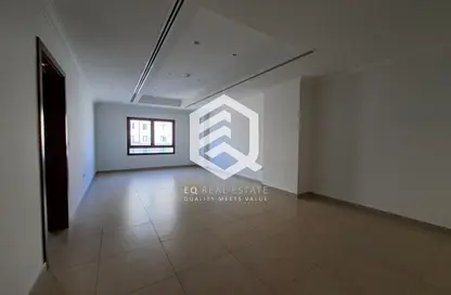 Apartment - 1 Bedroom - 2 Bathrooms for rent in East Porto Drive - Porto Arabia - The Pearl Island - Doha