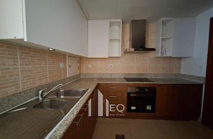 Apartment - 1 Bedroom - 2 Bathrooms for rent in East Porto Drive - Porto Arabia - The Pearl Island - Doha