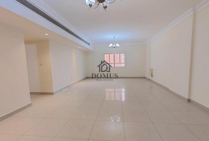 956165 - Property Main Image