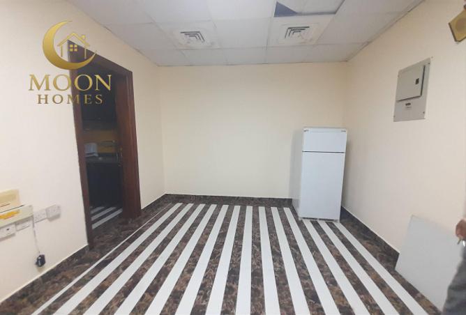 956272 - Property Image 2