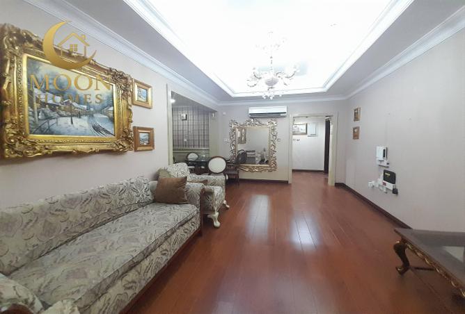 956268 - Property Main Image