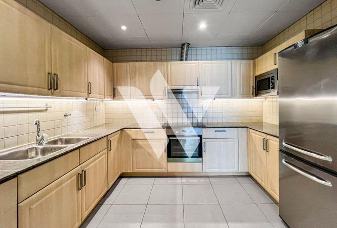 956334 - Property Image 3