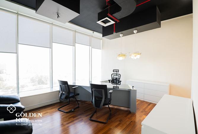 956537 - Property Main Image