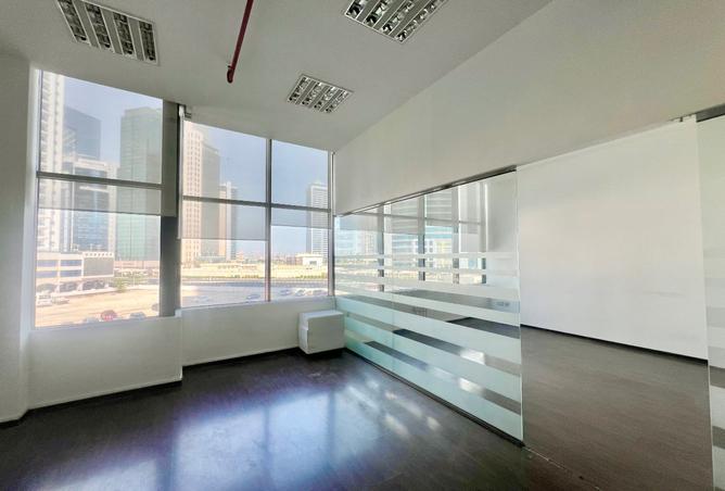 956630 - Property Image 2