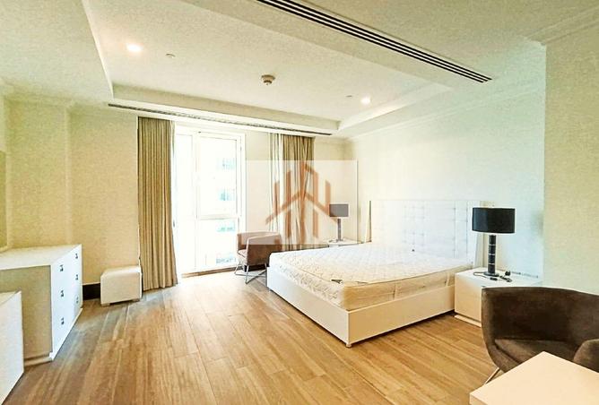 956835 - Property Main Image