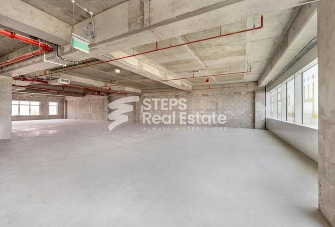 956869 - Property Image 2