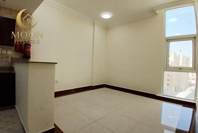 957142 - Property Image 2