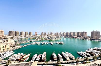 Apartment - 1 Bedroom - 2 Bathrooms for rent in East Porto Drive - Porto Arabia - The Pearl Island - Doha
