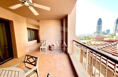 Apartment - 1 Bedroom - 2 Bathrooms for rent in East Porto Drive - Porto Arabia - The Pearl Island - Doha