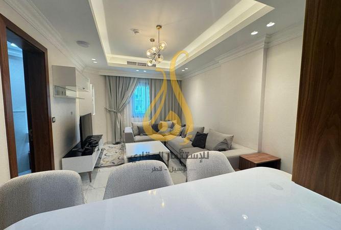 958584 - Property Image 2