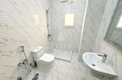 Apartment - 2 Bedrooms - 2 Bathrooms for rent in Al Sadd Road - Al Sadd - Doha