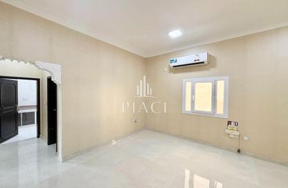 Apartment - 2 Bedrooms - 2 Bathrooms for rent in Al Sadd Road - Al Sadd - Doha