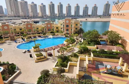 Apartment - 1 Bedroom - 2 Bathrooms for sale in Viva West - Viva Bahriyah - The Pearl Island - Doha