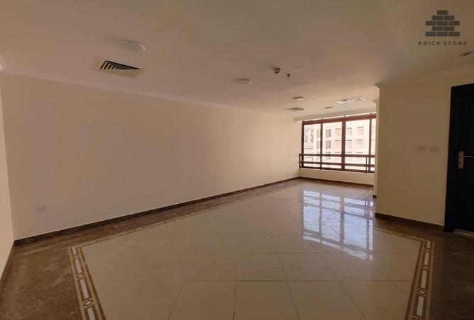 957649 - صورة العقار 3