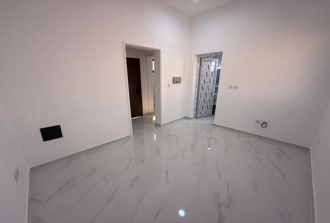 53571114 - صورة العقار 3