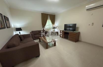 Apartment - 2 Bedrooms - 2 Bathrooms for rent in Umm Ghuwailina - Doha Apartment - 2 Bedrooms - 2 Bathrooms for rent in Umm Ghuwailina - Doha