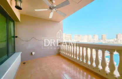 Apartment - 2 Bedrooms - 2 Bathrooms for rent in Porto Arabia - The Pearl Island - Doha