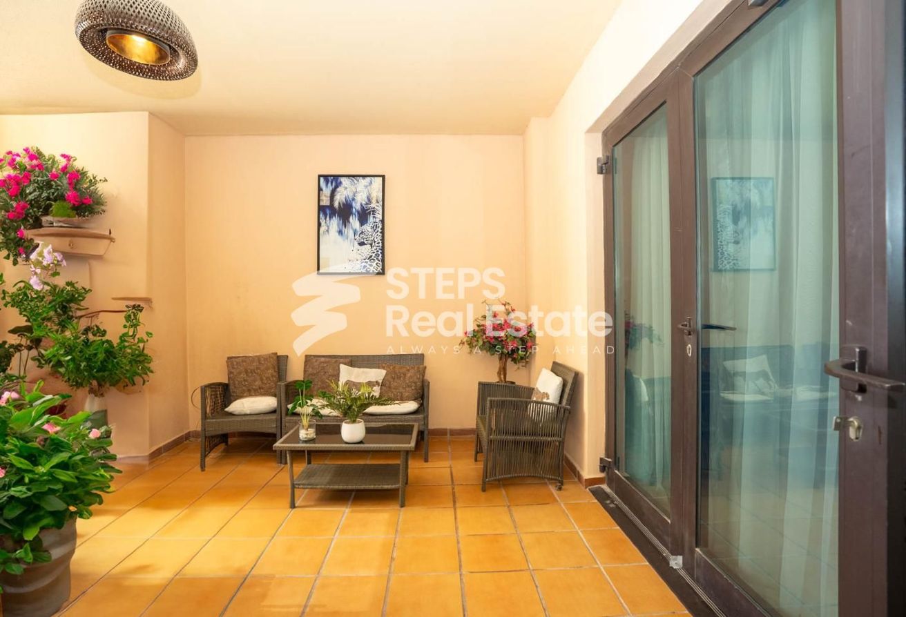 Luxurious Apartment with Office for Sale - apartment in Porto Arabia