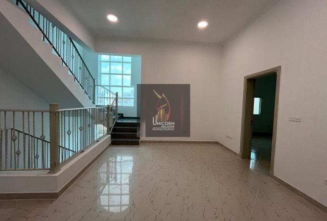 958492 - Property Image 3