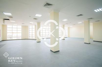 Office Space - Studio - 1 Bathroom for rent in Um Salal shops - Umm Salal City - Doha