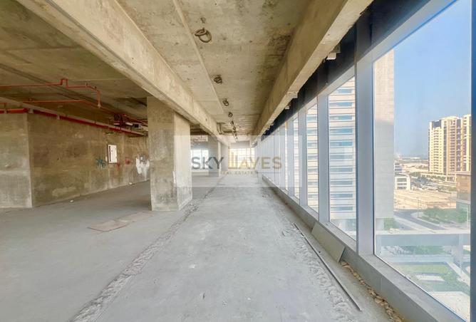 963003 - Property Image 2