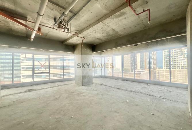 963003 - Property Image 3