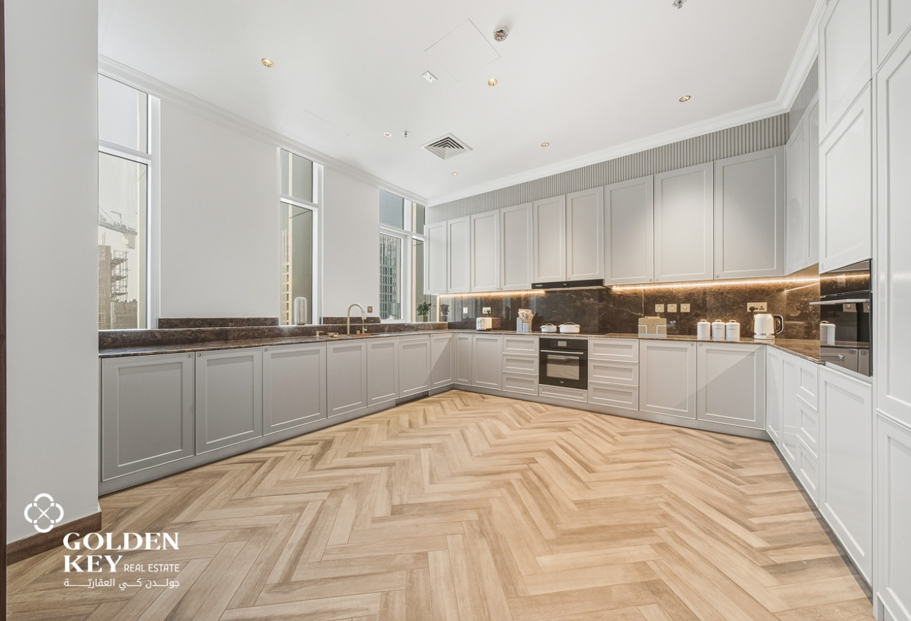 High-Quality Finishes Penthouse | Private Pool